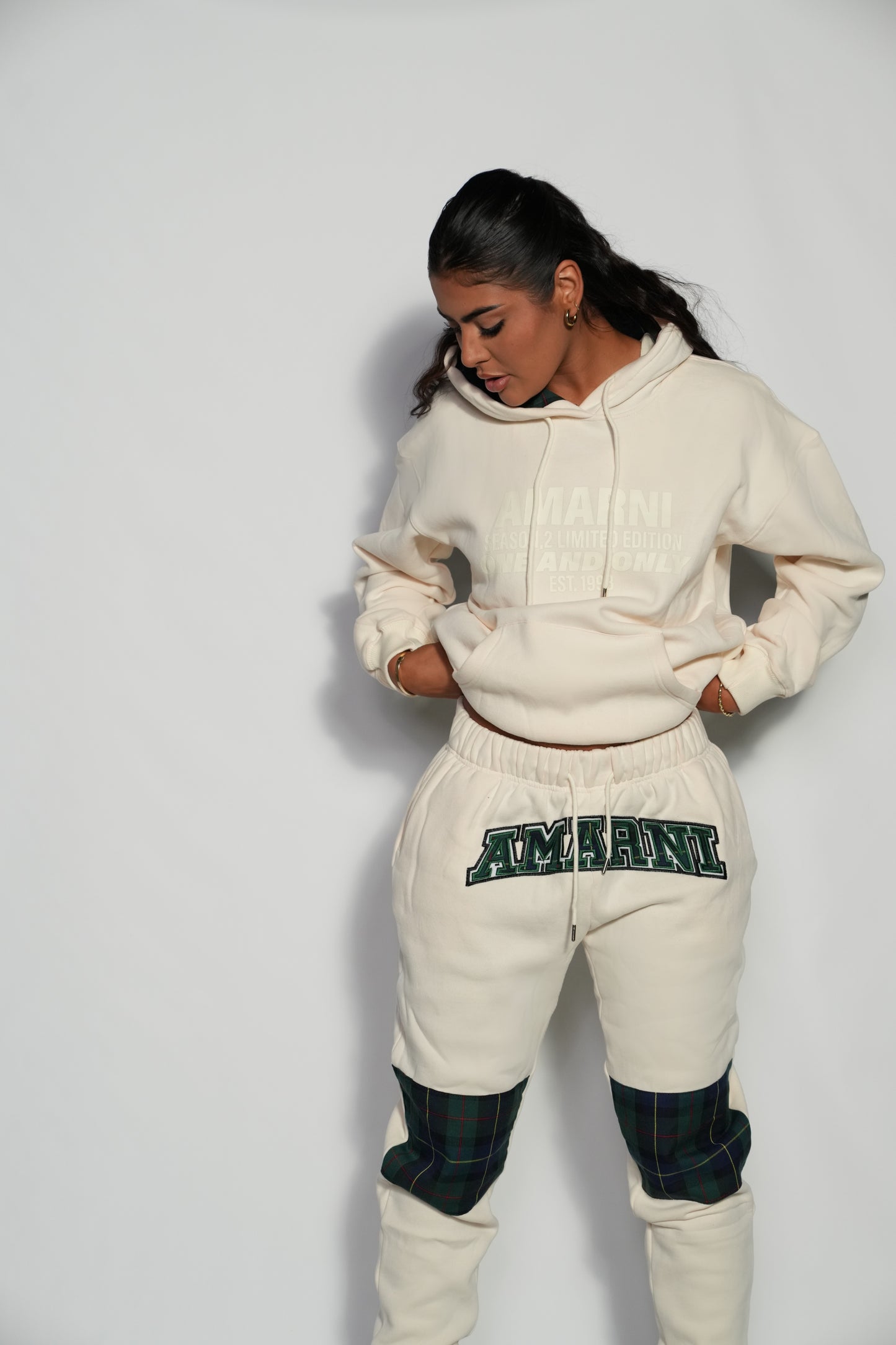 AMARNI CREAM TARTAN HOODIE + JOGGERS SET